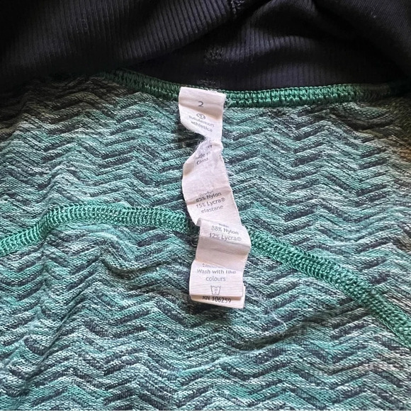 Lululemon Daily Practice Jacket Size 2 ❤️ - Picture 7 of 9